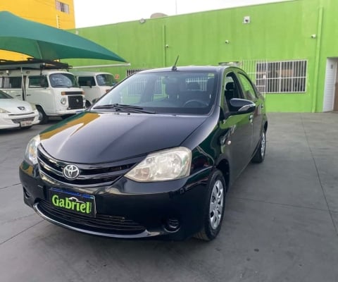 TOYOTA ETIOS 1.5 X SEDAN 16V 4P