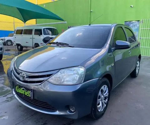 TOYOTA ETIOS HB X 2014