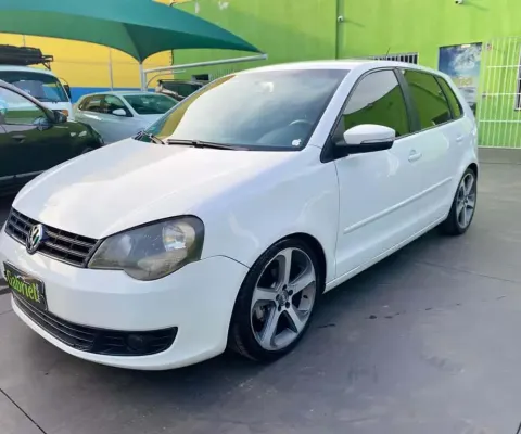 VOLKSWAGEN POLO 1.6 2013