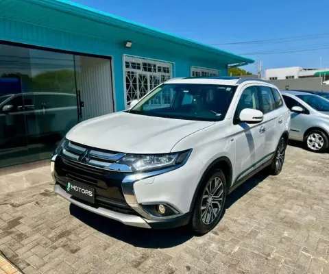 MITSUBISHI OUTLANDER 3.0 GT 4X4 V6 24V GASOLINA 4P AUTOMATICO 2018