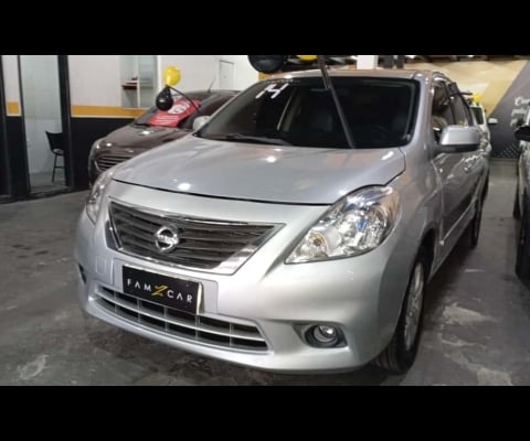 Nissan Versa ENDURANCE CS - Prata - 2013/2014