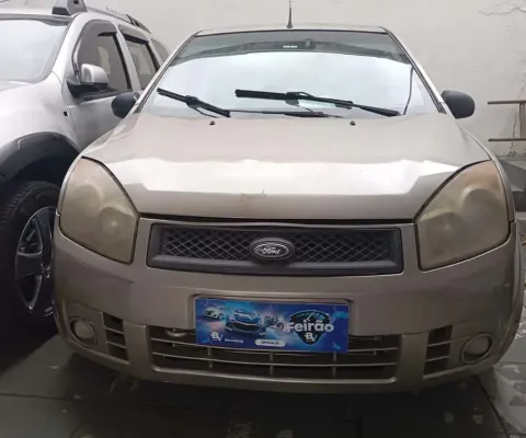 Ford Fiesta Sed. 1.6 8V Flex 4P - Prata - 2007/2008