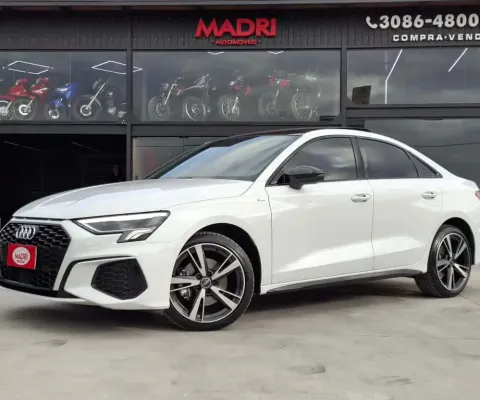 Audi A3 Sed.Perf. Black 2.0 TFSI S-tr. (Hib.)