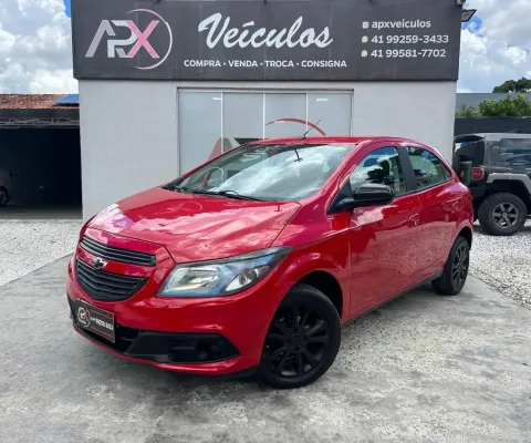 Chevrolet ônix 1.4 lt, ano 2013 excelente opção pro seu dia.