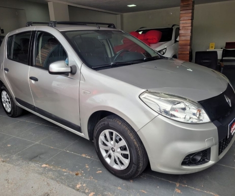 sandero 1.0 completo