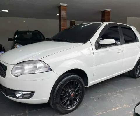 Fiat fiat palio attract 1.4 2010