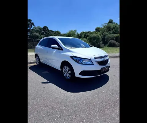 Chevrolet onix 1.4 lt 2014