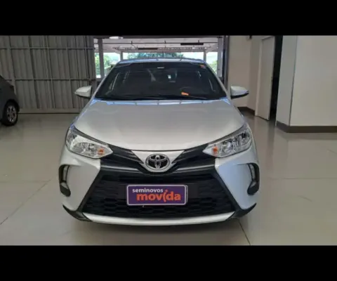 Toyota yaris yaris 1.5 xl plus connect cvt
