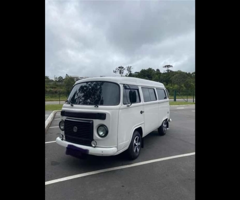 VOLKSWAGEN KOMBI STANDARD 1.4MI 4P 2012