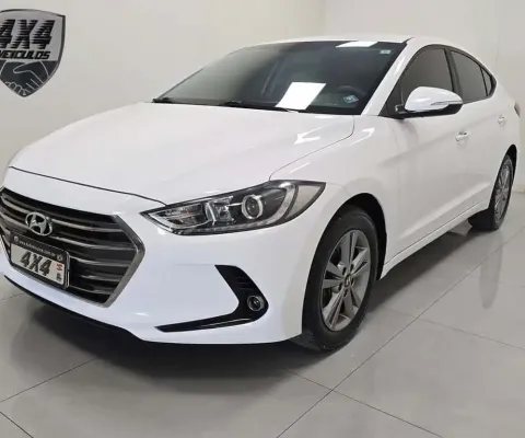 Hyundai Elantra 2.0 16V Flex Aut.  - Branca - 2017/2018