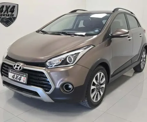 Hyundai HB20X Premium 1.6 Flex 16V Aut. - Marrom - 2017/2018
