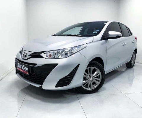 Toyota Yaris XL Live 1.3 Flex 16V Aut.  - Prata - 2021/2022