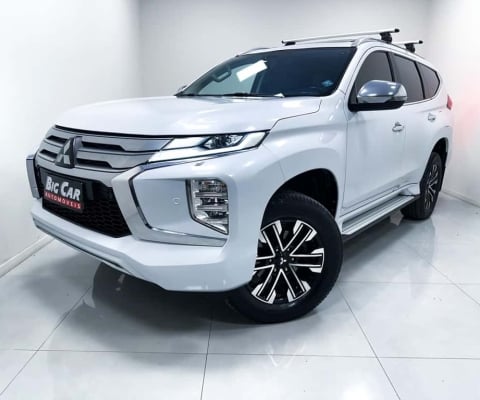 Mitsubishi Pajero Sport HPE-S 2.4  4x4 Diesel Aut.  - Branca - 2020/2021