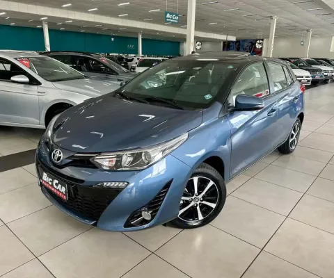 Toyota Yaris XLS Connect 1.5 Flex 16V  Aut.  - Azul - 2021/2022