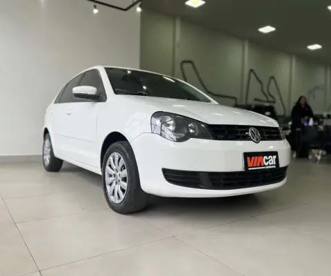 VOLKSWAGEN POLO Sedan 1.6 Mi Total Flex 8V 4p