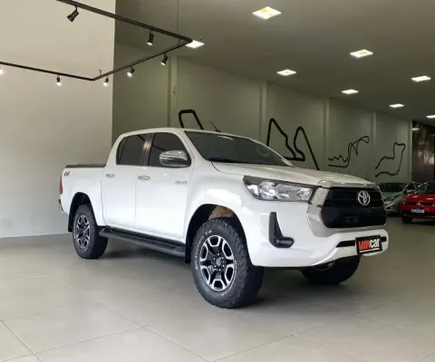 TOYOTA HILUX CD SRV 4x4 2.8 TDI Diesel Aut.