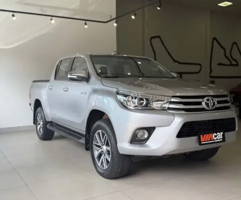 TOYOTA HILUX CD SRX 4x4 2.8 TDI 16V Diesel Aut.