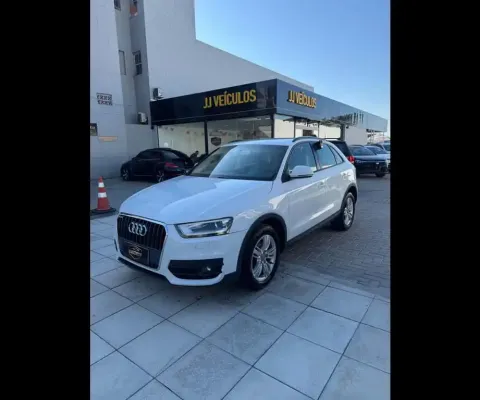 Q3 2.0 TFSI Quat. 211/220cv S-tronic 5p