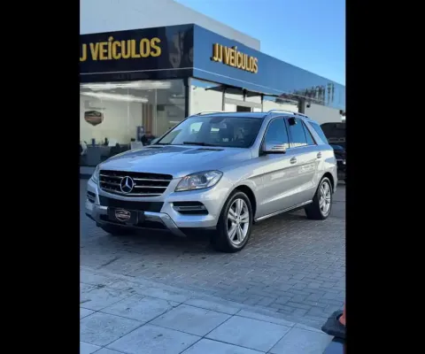 ML-350 3.0 V6  4x4 Diesel