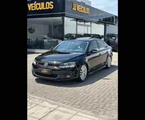 JETTA Highline 2.0 TSI 16V 4p Tiptronic