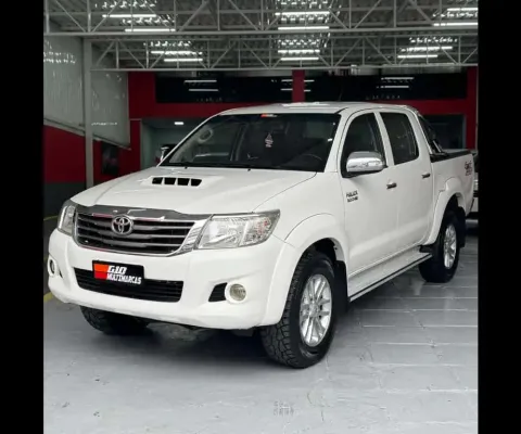 TOYOTA HILUX CD 4X4 SRV 2014
