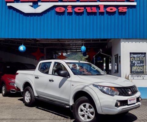 Mitsubishi L200 Triton GL 2.4 Diesel 4x4 CD 2023: Força e Robustez para o Trabalho!
