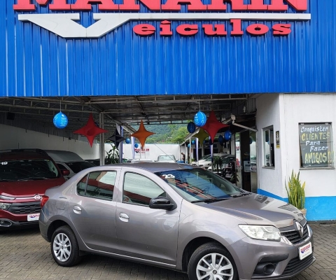 Renault Logan Zen 1.0 2023: Espaço, Economia e Conforto para a Família!