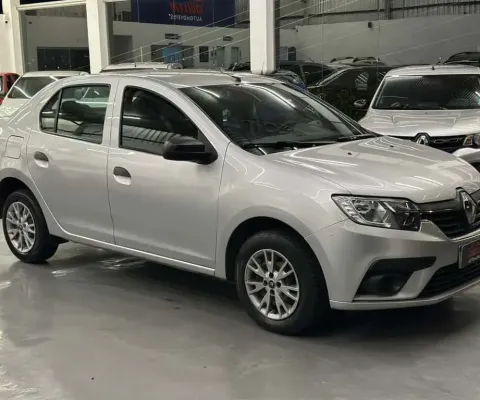 Renault Logan 2022 1.0 12v sce flex life manual