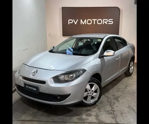 Renault Fluence /  DYN20A - Prata - 2013/2014