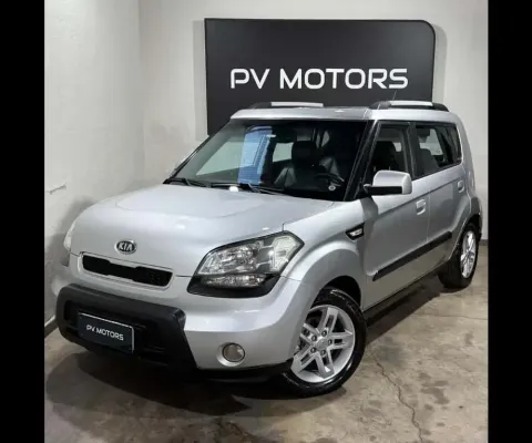 Kia Soul 1.6/ 1.6 16V FLEX Mec.  - Prata - 2010/2011