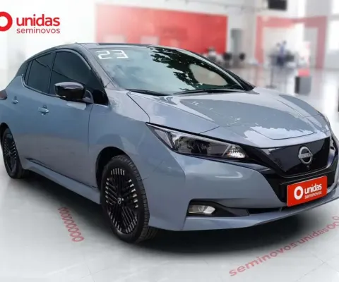 Nissan Leaf 2023 B12p 40 elétrico