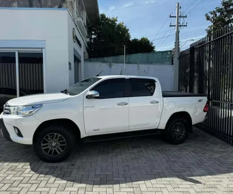 TOYOTA HILUX CDLOWM4FD 2017