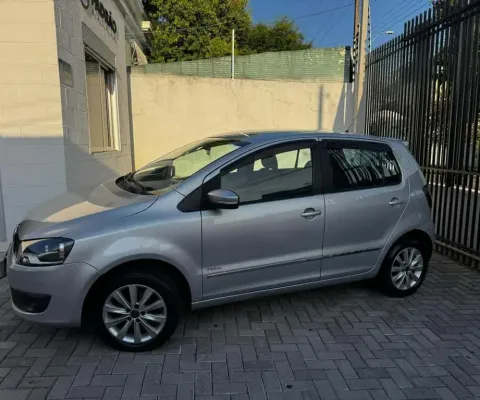 VOLKSWAGEN FOX PRIME I-MOTION 1.6 MI 8V TOTAL FLEX 4P AUT. 2011