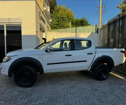 MITSUBISHI L-200 TRITON SPORT GL 2.4 TB DIESEL 4X4 MANUAL 2018
