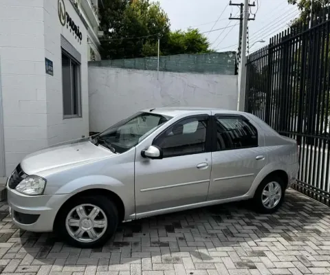 RENAULT LOGAN EXPRESSION HI-FLEX 1.6 16V 4P AUT. 2013