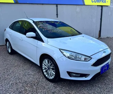 Ford Focus 2017 2.0 se fastback 16v flex 4p powershift