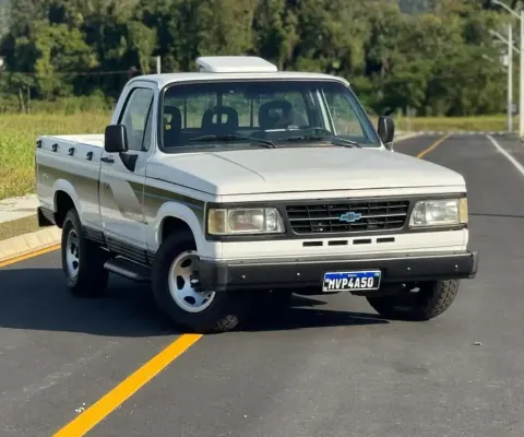 Chevrolet D20 Luxo - Branca - 1992/1992