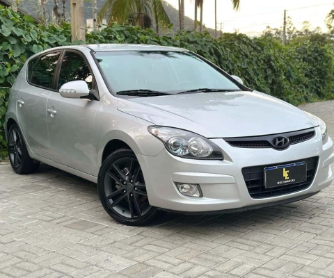 Hyundai I30 2.0 16V 145cv 5p Mec.  - Prata - 2011/2012