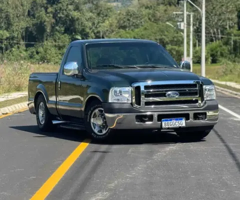 Ford F-250 XLT 4.2 TB Diesel  - Verde - 2002/2003