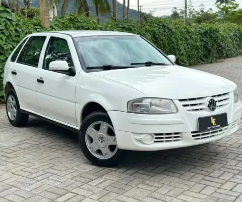 Volkswagen Gol 1.6 Mi Power Total Flex 8V 4p  - Branca - 2007/2008