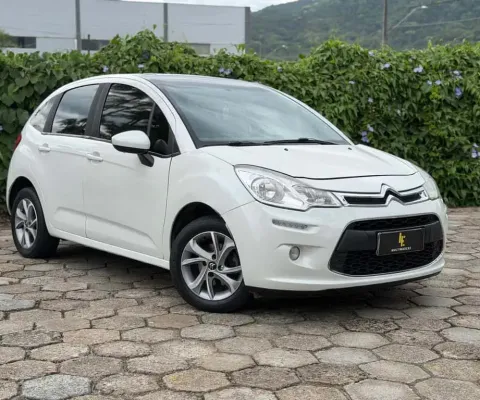 Citroën C3 Tendance 1.5 Flex 8V 5p Mec.  - Branca - 2012/2013