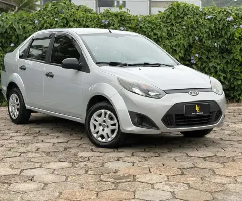 Ford Fiesta Sedan 1.0 Completo - Prata - 2011/2012