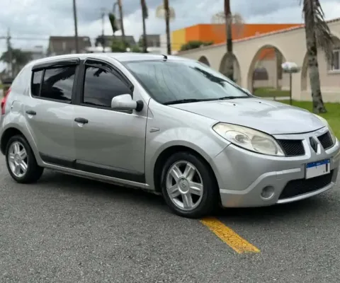 Renault Sandero 2010 1.0 expression 16v flex 4p manual