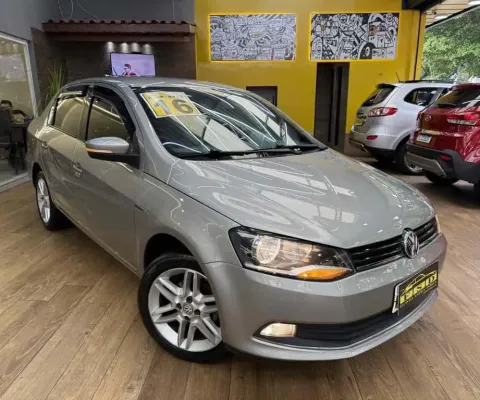 Volkswagen Voyage 2016 1.6 mi evidence 8v flex 4p automatizado