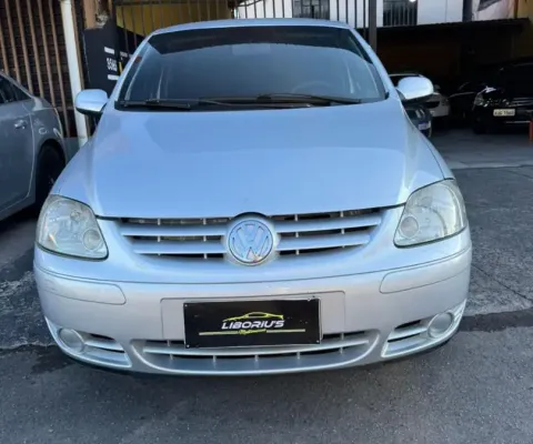 Veículo:  VW FOX 1.0 Ano Modelo:  2006 Valor: R$ 19.900,00  CÂMBIO MANUAL  DOC OK;  DIREÇÃO HIDRÁULI