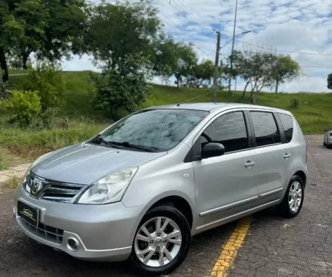 Veículo:  NISSAN LIVINA 1.6 S MANUAL Ano Modelo:  2013 Valor: R$ 32.900,00  DOC OK  138.000 KM RODAD