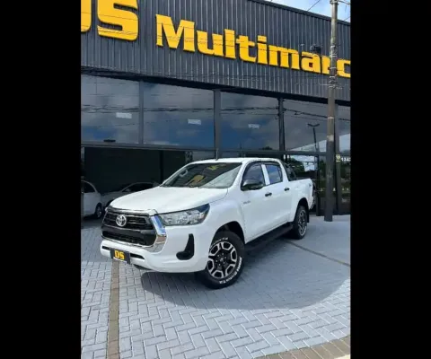 TOYOTA HILUX CD 4x4 2.8 Diesel Mec.