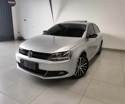 JETTA Highline 2.0 TSI 16V 4p Tiptronic