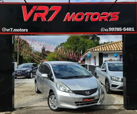 Honda fit dx 1.4 flex muito bem cuidado!