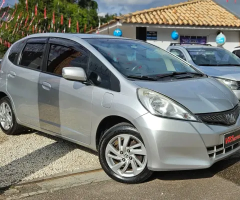 Honda fit dx 1.4 flex muito bem cuidado!